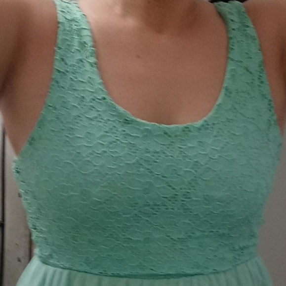 Summer Dress with cute bow back - Picture 4 of 6